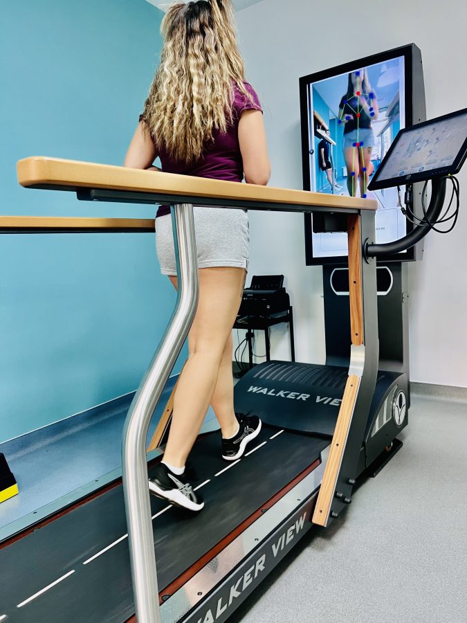 evaluarea mersului ca parte a procesului de recuperare si tratament in platfus