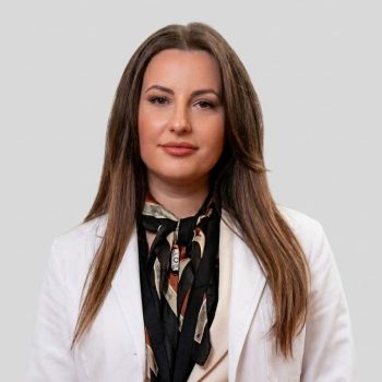 Dr. Mihaela Mandu